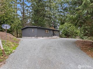 3632 Gamble Street, Clinton, WA 98236