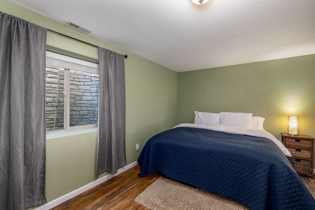 17710 E Daystar Rd, Greenacres, WA 99016