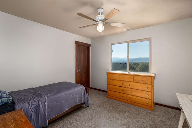 17710 E Daystar Rd, Greenacres, WA 99016