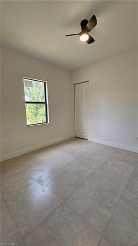 812 Hibiscus AVE, Lehigh Acres, FL 33972