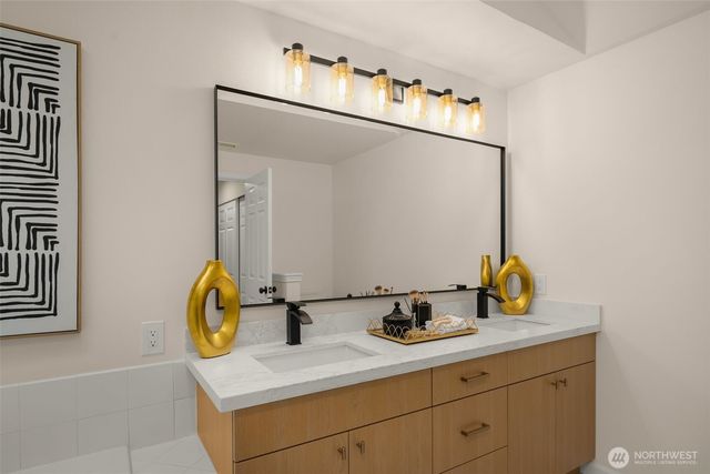 26407 103rd Avenue SE, Kent, WA 98030