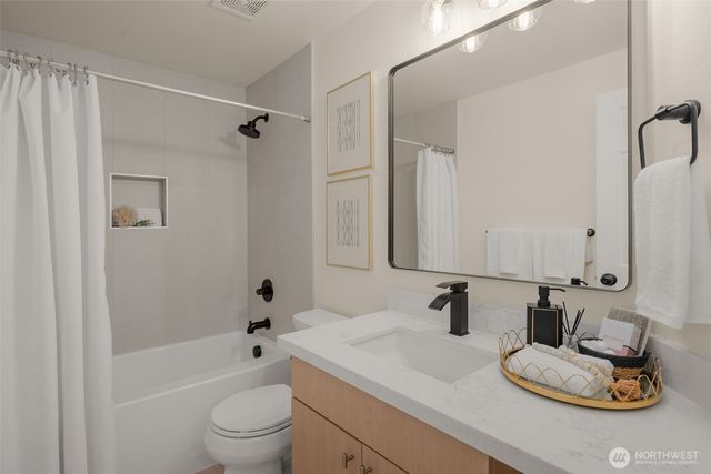 26407 103rd Avenue SE, Kent, WA 98030