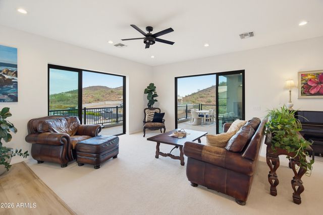 235 W ROCK VIEW Road, Phoenix, AZ 85085