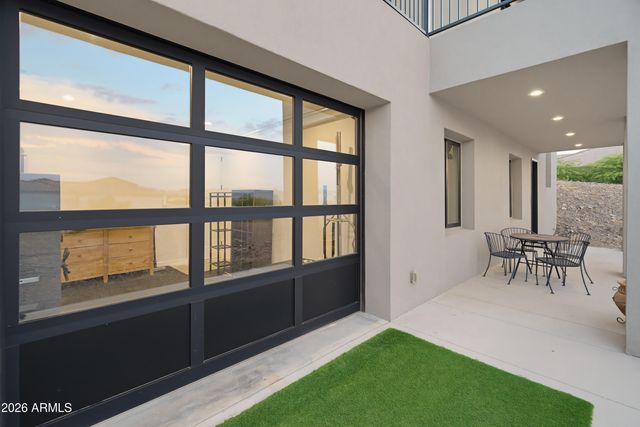 235 W ROCK VIEW Road, Phoenix, AZ 85085