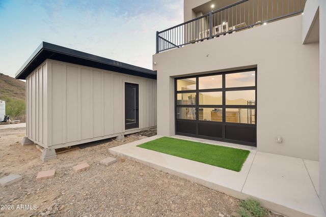 235 W ROCK VIEW Road, Phoenix, AZ 85085