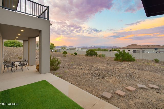 235 W ROCK VIEW Road, Phoenix, AZ 85085
