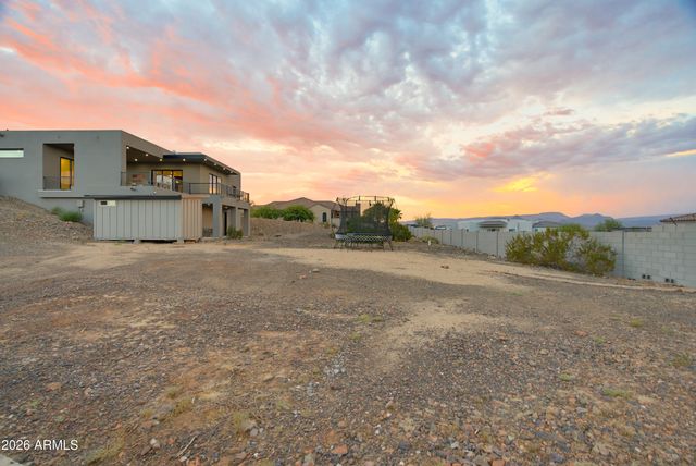 235 W ROCK VIEW Road, Phoenix, AZ 85085