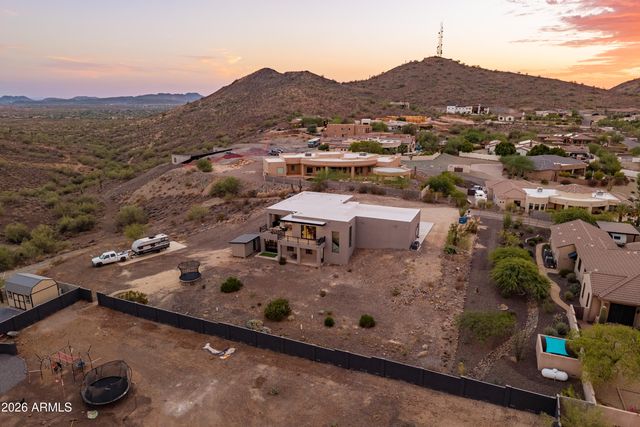 235 W ROCK VIEW Road, Phoenix, AZ 85085