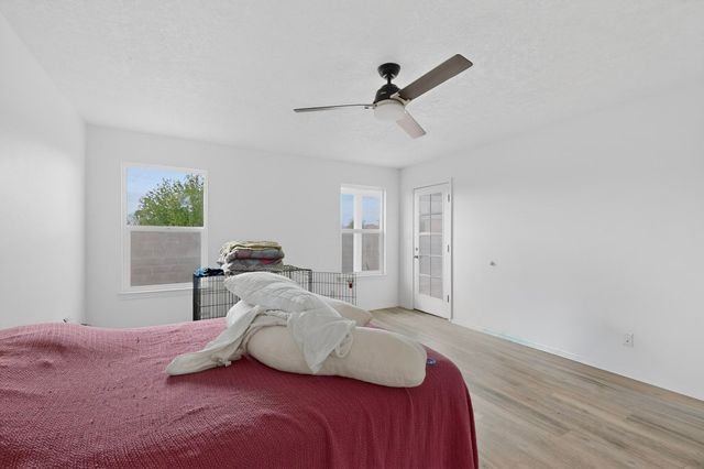 6715 Tierra Luna Court NW, Albuquerque, NM 87120
