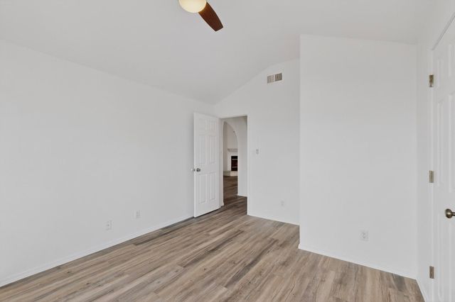 6715 Tierra Luna Court NW, Albuquerque, NM 87120