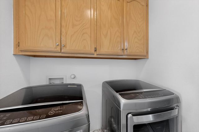 6715 Tierra Luna Court NW, Albuquerque, NM 87120