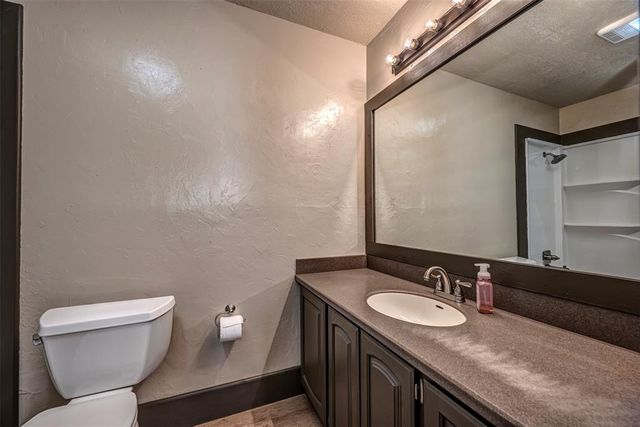 2012 Yellowstone Drive, Yukon, OK 73099