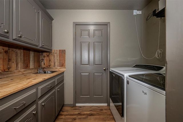 2012 Yellowstone Drive, Yukon, OK 73099