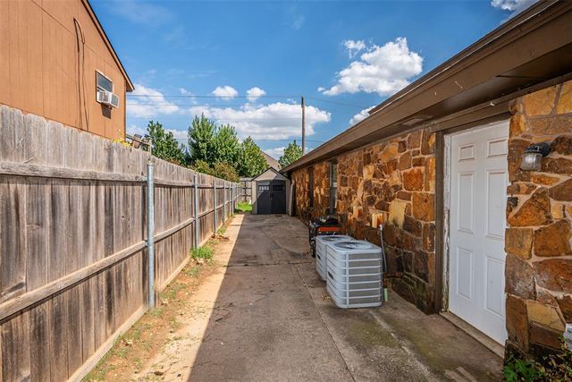 2012 Yellowstone Drive, Yukon, OK 73099