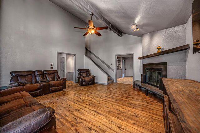 2012 Yellowstone Drive, Yukon, OK 73099