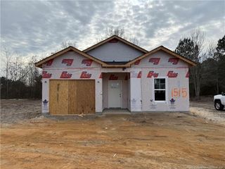 1523 McBryde Lake Road, Raeford, NC 28376
