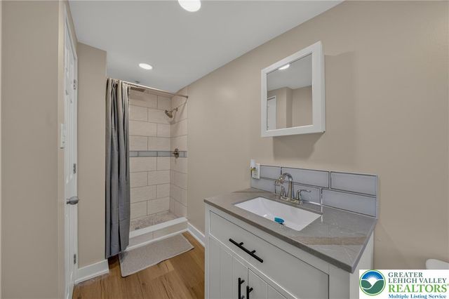 948 West Chew Street, Allentown City, PA 18102