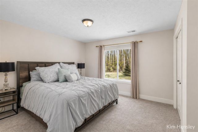 8780 Bentham Court, Rockford, MI 49341