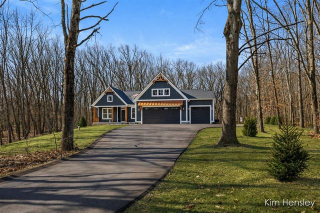 8780 Bentham Court, Rockford, MI 49341