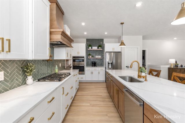 8780 Bentham Court, Rockford, MI 49341