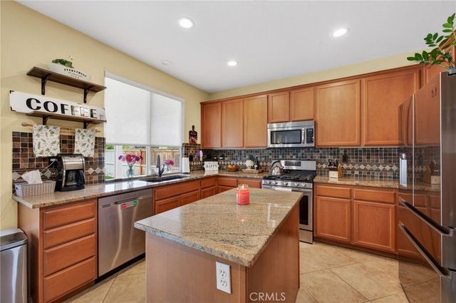 31955 Opal, Winchester, CA 92596