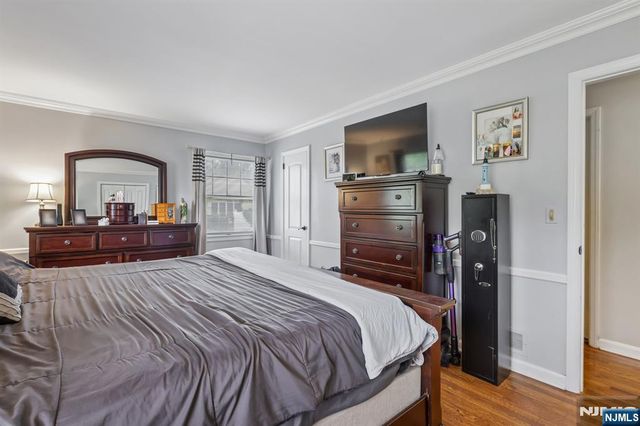 49 Pancake Hollow Drive, Wayne, NJ 07470
