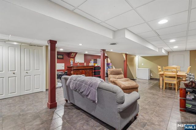 49 Pancake Hollow Drive, Wayne, NJ 07470