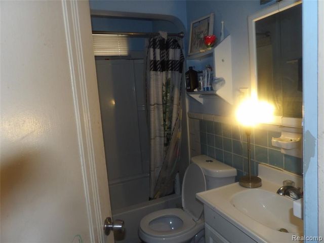 10945 Peerless Street, Detroit, MI 48224