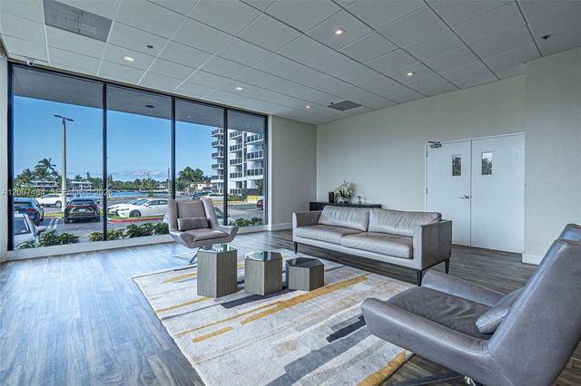 20505 E Country Club Dr 931, Aventura, FL 33180