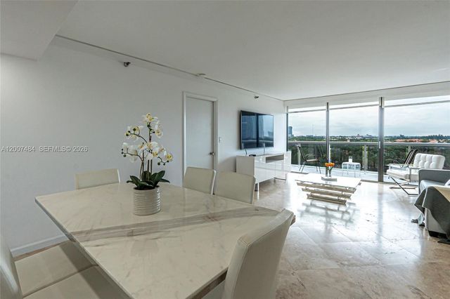 20505 E Country Club Dr 931, Aventura, FL 33180