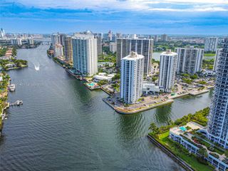 20505 E Country Club Dr 931, Aventura, FL 33180