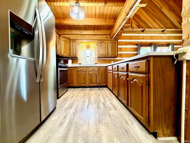 2595 Old State Rd 37 N Highway, Bedford, IN 47421