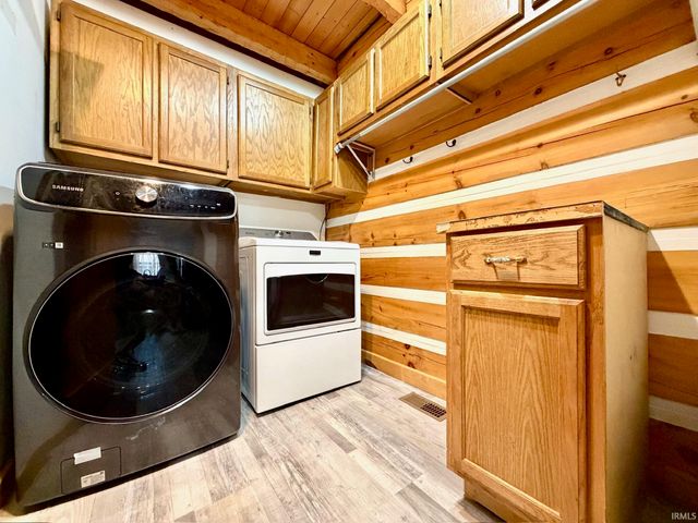2595 Old State Rd 37 N Highway, Bedford, IN 47421