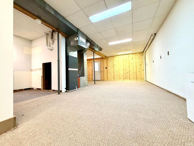 2595 Old State Rd 37 N Highway, Bedford, IN 47421