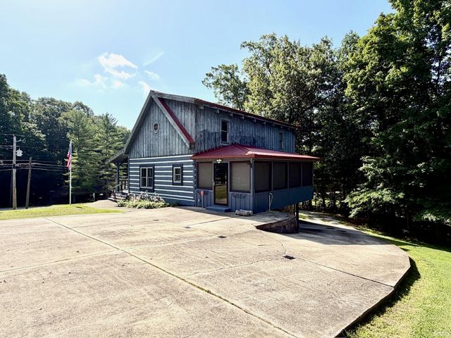 2595 Old State Rd 37 N Highway, Bedford, IN 47421