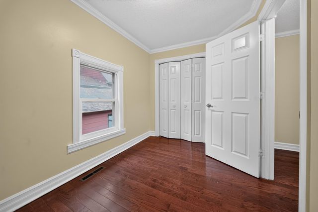 3947 Dupont Avenue N, Minneapolis, MN 55412