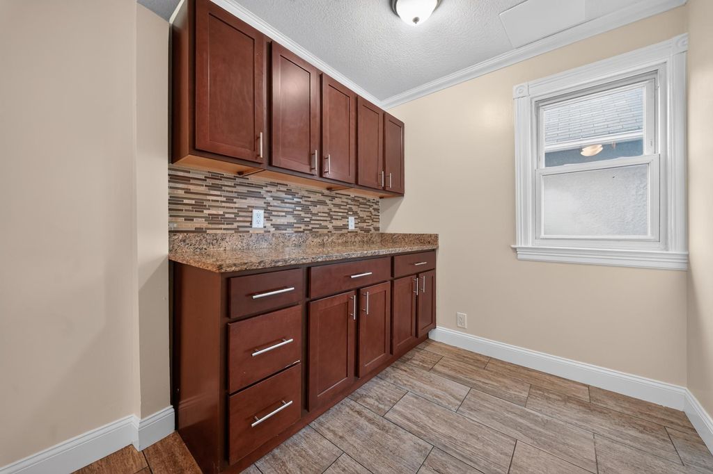 3947 Dupont Avenue N, Minneapolis, MN 55412 — photo 5