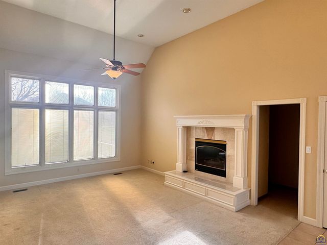 7413 SW Falcon ST, Topeka, KS 66614