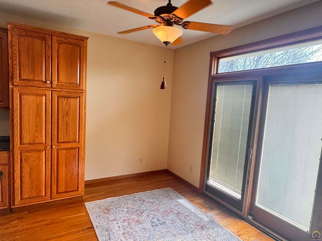 7413 SW Falcon ST, Topeka, KS 66614