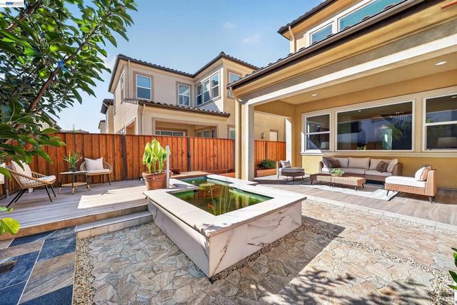 277 Goldfield Pl, San Ramon, CA 94582