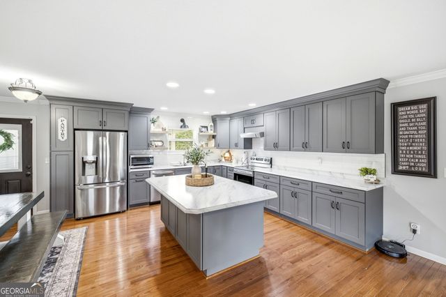 1841 Hunters Creek Road, Toccoa, GA 30577