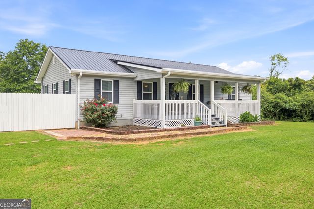 1841 Hunters Creek Road, Toccoa, GA 30577