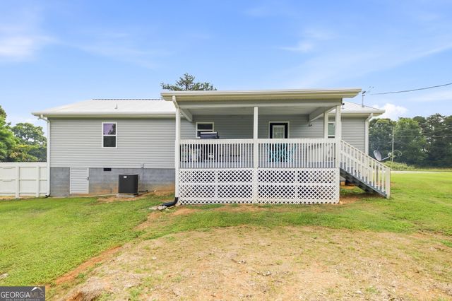 1841 Hunters Creek Road, Toccoa, GA 30577