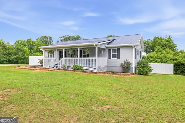 1841 Hunters Creek Road, Toccoa, GA 30577