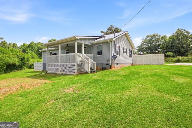 1841 Hunters Creek Road, Toccoa, GA 30577