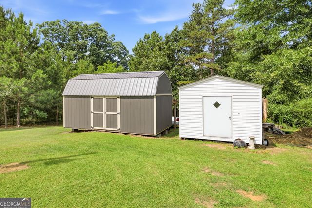 1841 Hunters Creek Road, Toccoa, GA 30577
