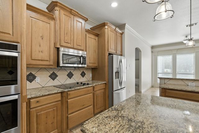 221 Arapahoe Ridge, Weatherford, TX 76087