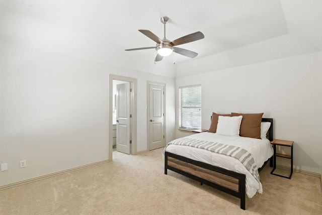 221 Arapahoe Ridge, Weatherford, TX 76087