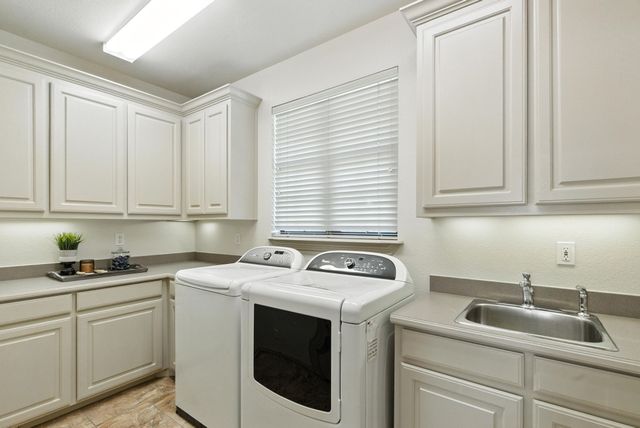 221 Arapahoe Ridge, Weatherford, TX 76087