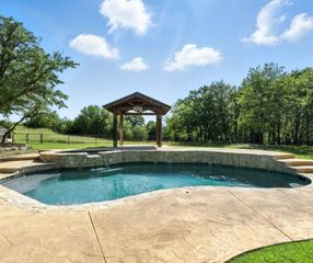 221 Arapahoe Ridge, Weatherford, TX 76087